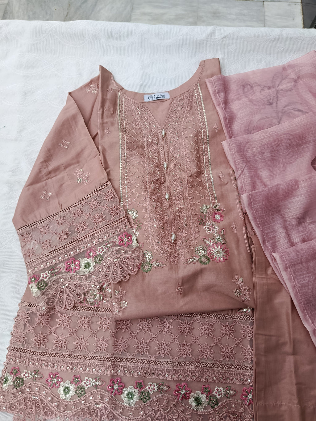 Premium lawn 3 piece stitched