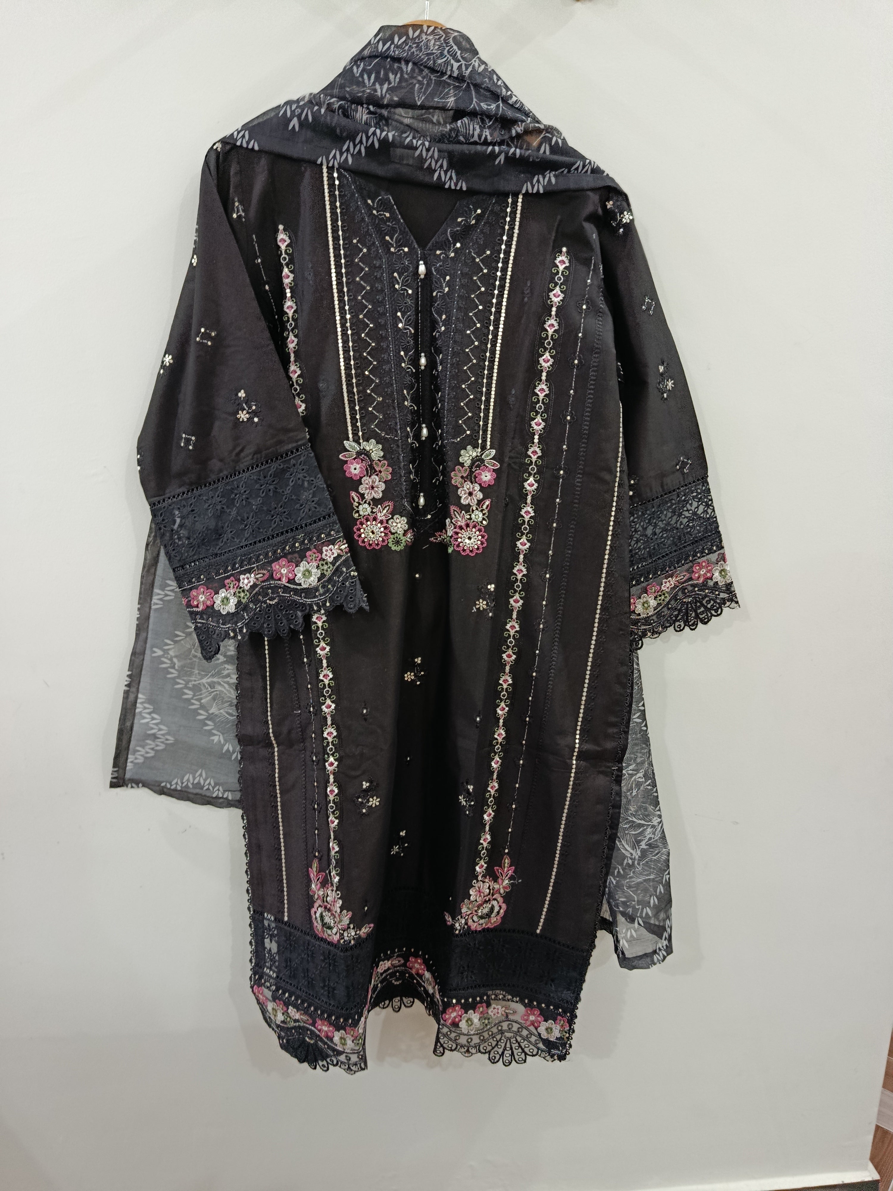 Premium Lawn 3-Piece Stitched Outfit