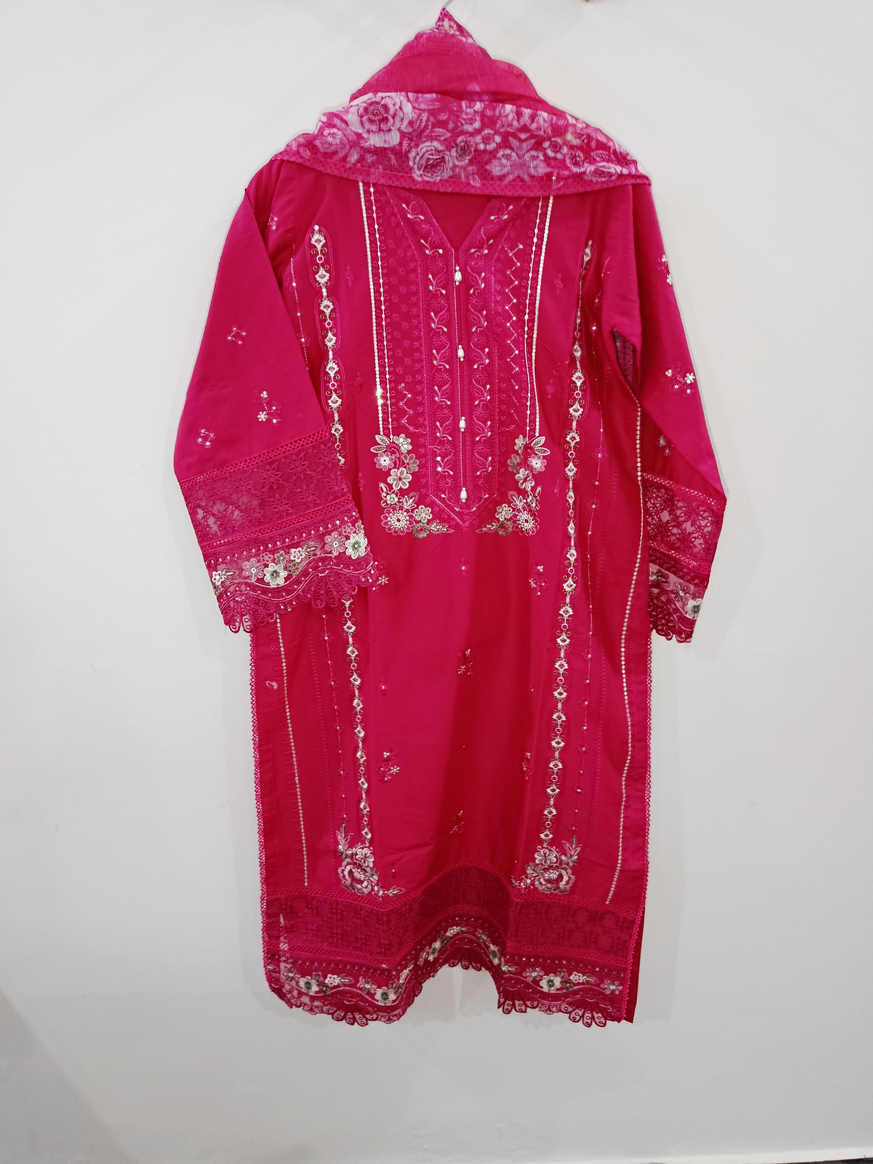 Premium Lawn 3 piece stitched