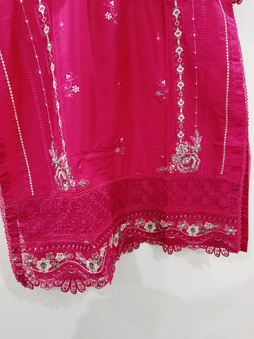 Premium Lawn 3 piece stitched