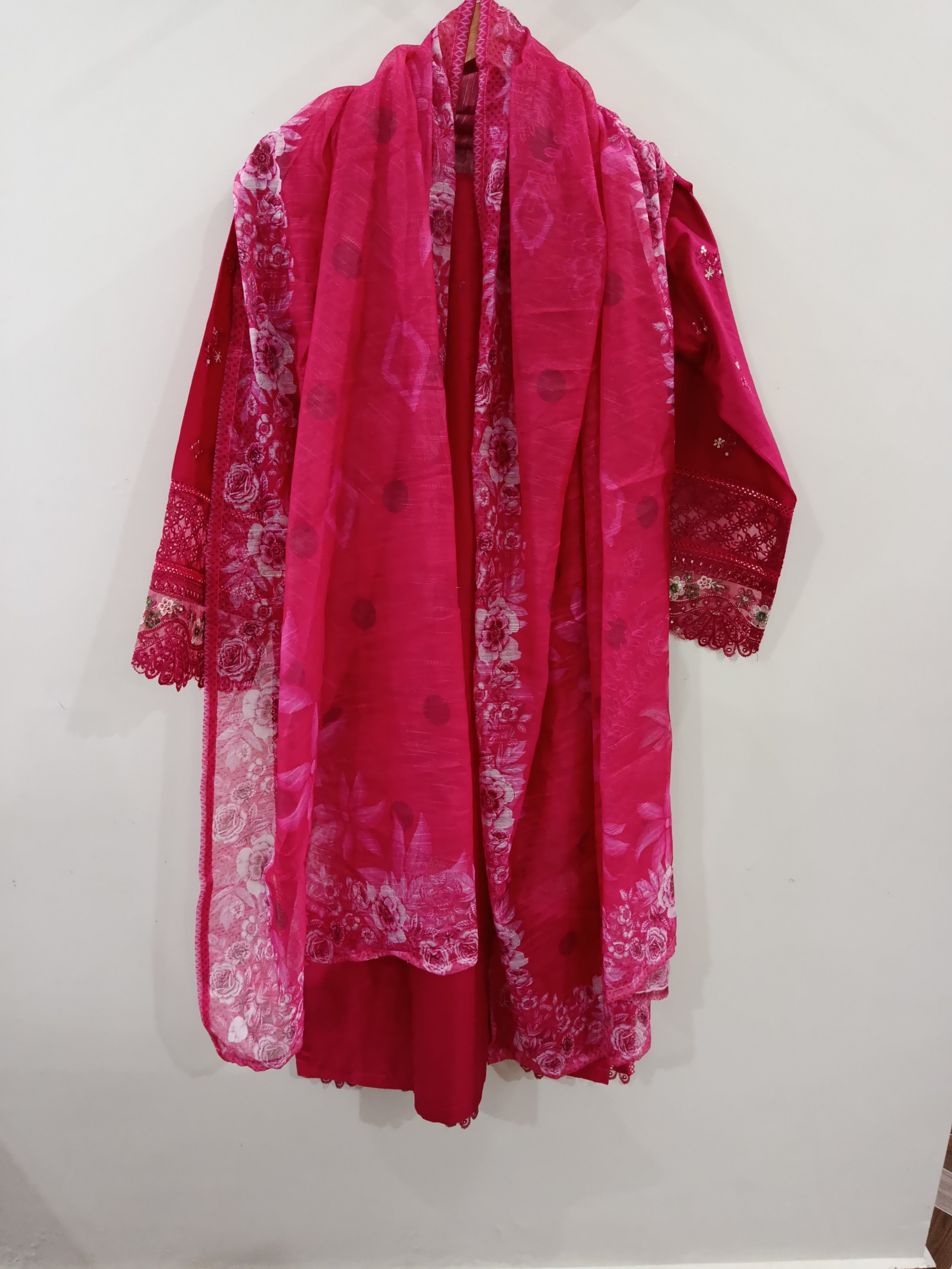 Premium Lawn 3 piece stitched