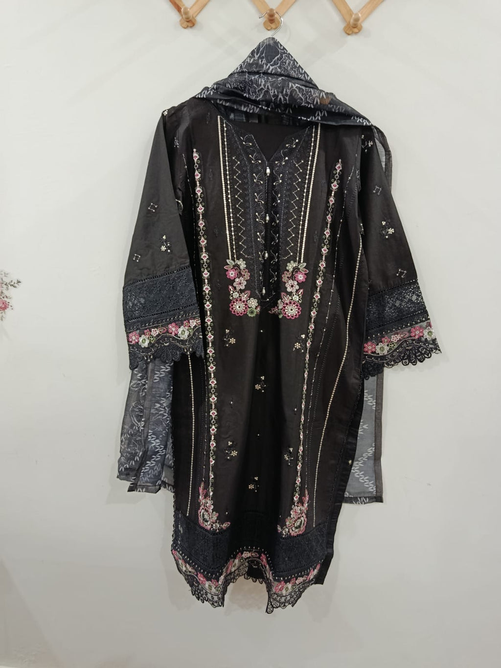 Premium Lawn 3-Piece Stitched Outfit